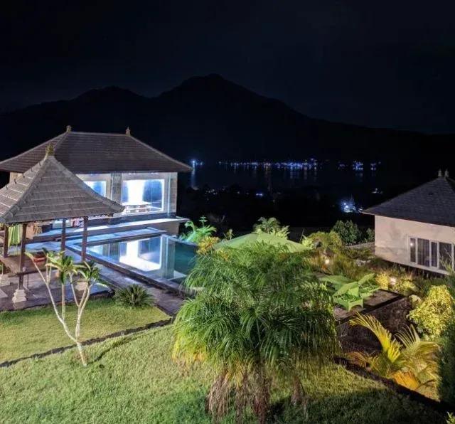 Batur Green Hill