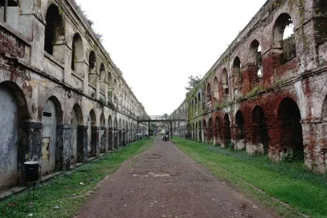 benteng fort willem