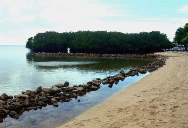 pantai puntondo