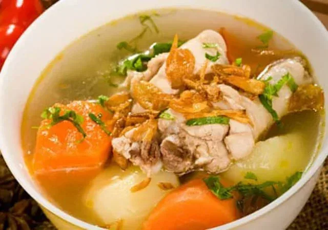 sop ayam pecok, makanan khas klaten