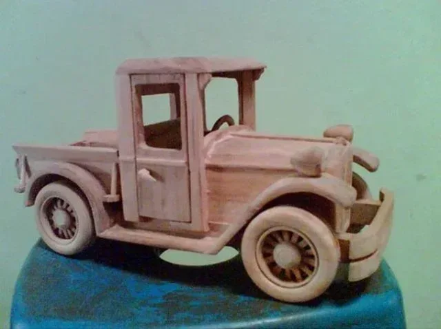 souvenir miniatur kendaraan