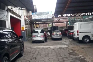 bengkel mobil surakarta