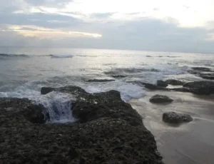 pantai anyer serang
