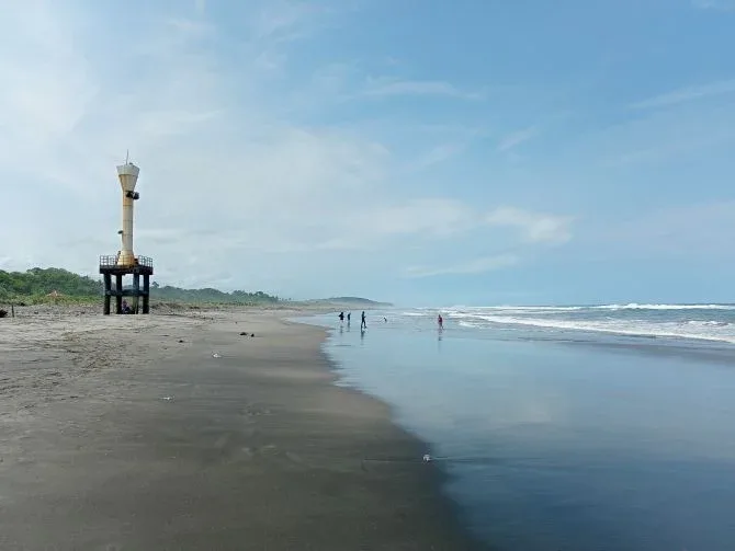 Pantai Apra Sindangbarang Cianjur