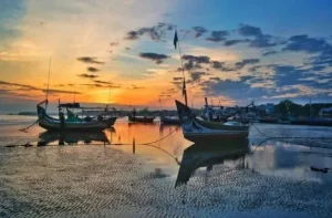 pantai boom