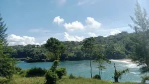 pantai coro tulungagung 1