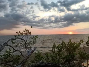 pantai kuri indah maros