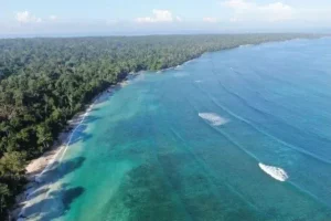 pantai plengkung banyuwangi