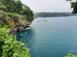pantai sawarna lebak