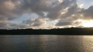 pantai teluk penyu cilacap