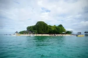 pulau samalona makassar