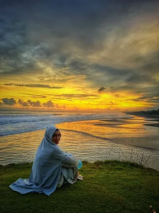 pantai batu hiu pangandaran by bakti sulistyo 2022 03 27