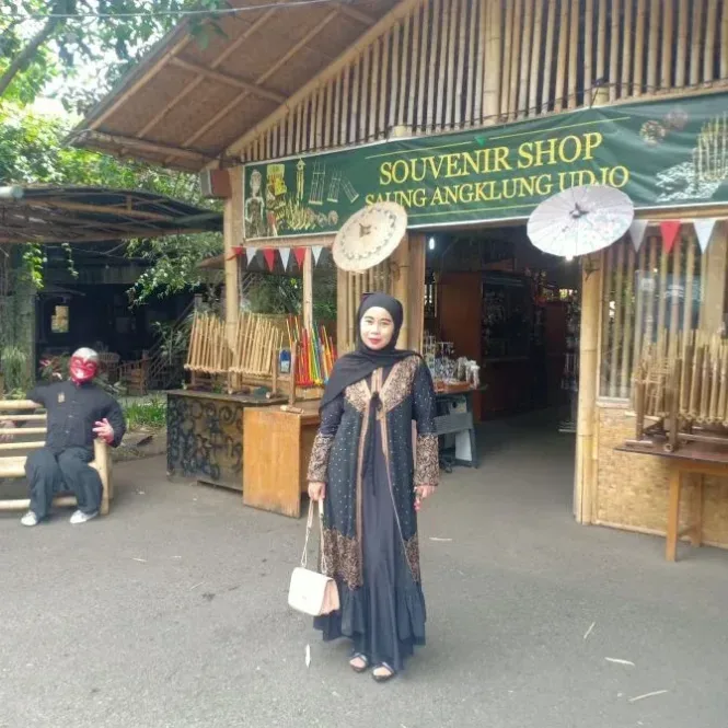 saung angklung udjo by andri andri 2022 09 26