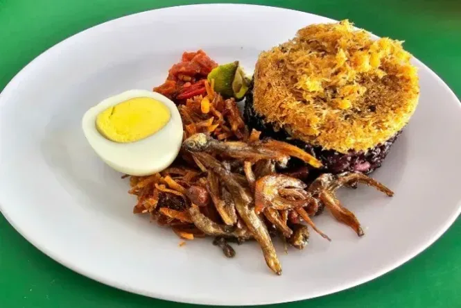 makanan khas sulawesi tenggara