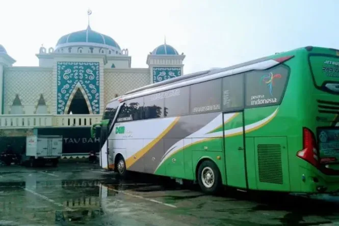 sewa bus pariwisata palembang