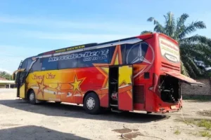 sewa bus pariwisata jambi