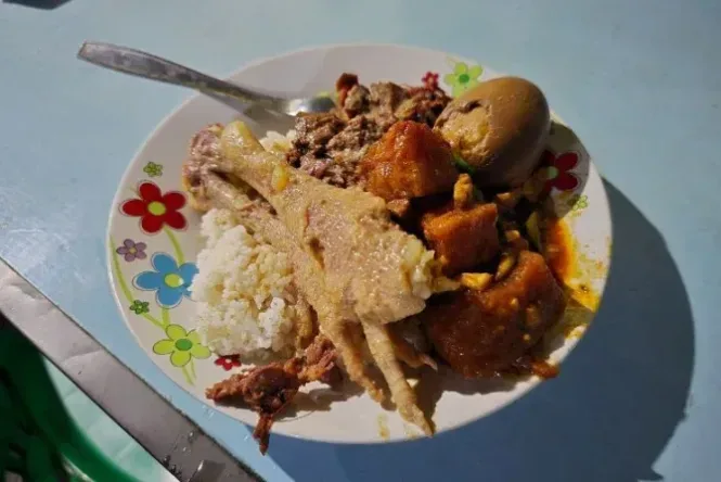 makanan khas daerah istimewa yogyakarta