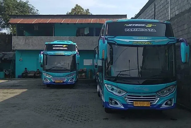 sewa bus pariwisata boyolali