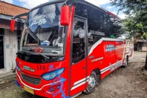 sewa bus pariwisata kebumen