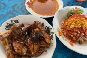 makanan khas gianyar