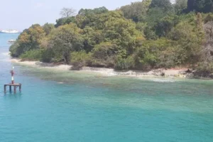 pulau merak besar