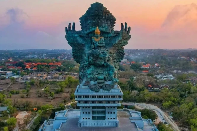 garuda wisnu kencana