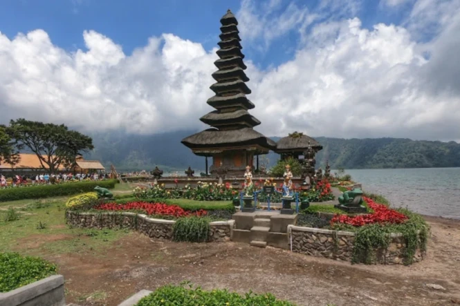 pura ulun danu