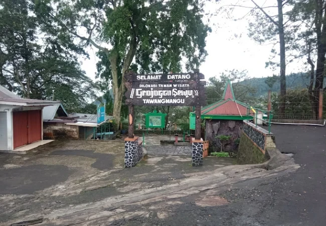 air terjun grojogan sewu