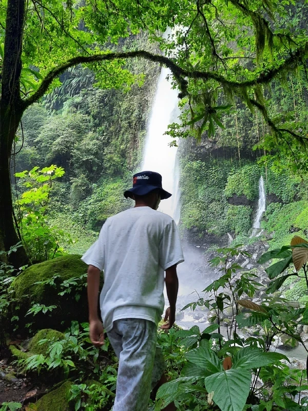 air terjun lider 2