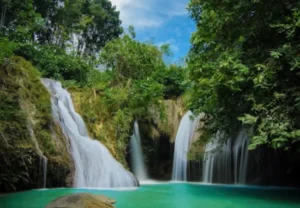 air terjun yeh buah
