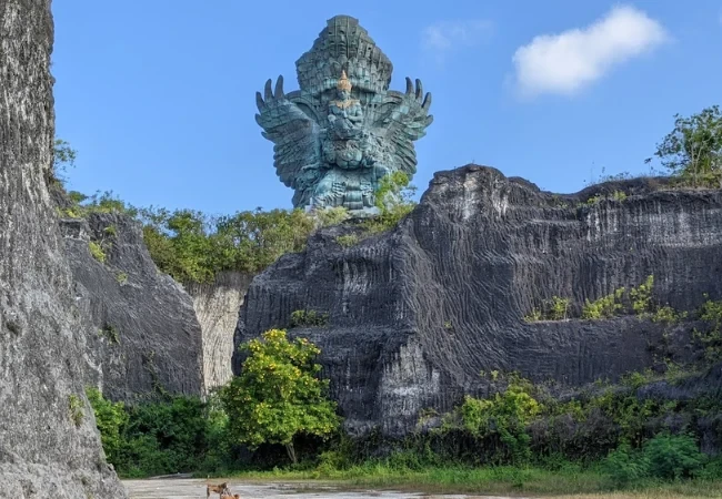 Garuda Wisnu Kencana Cultural Park: Taman Budaya di Badung