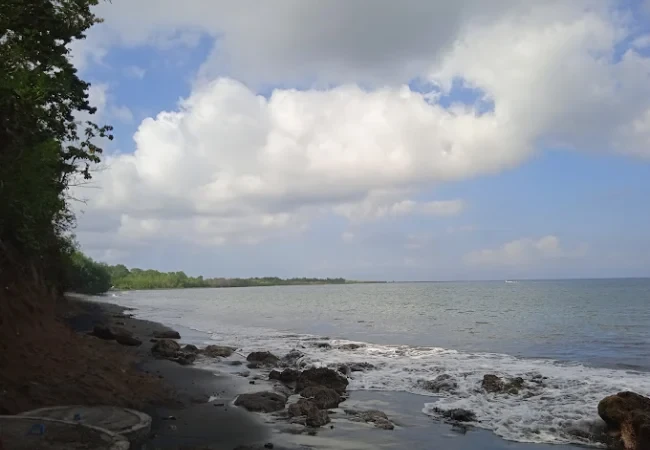 pantai candikusuma