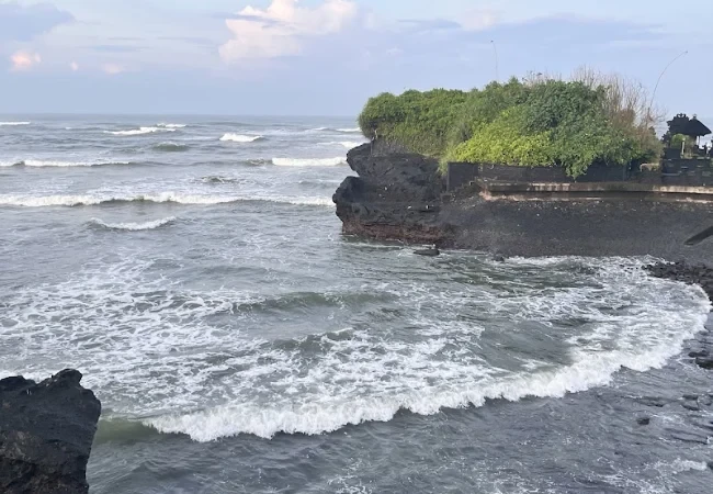 pantai cemagi
