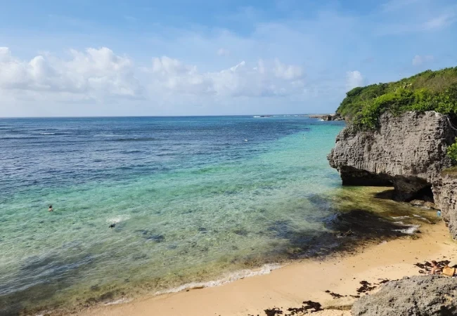 pantai geger