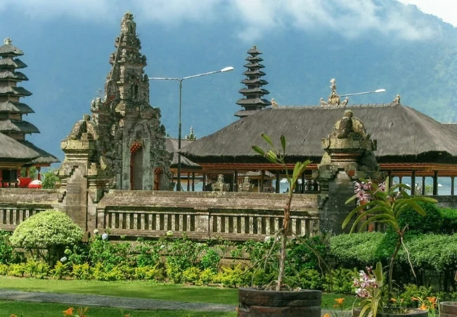 pura ulun danu beratan