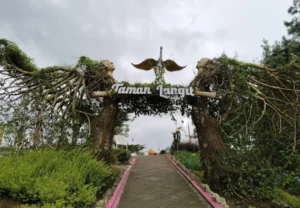 taman langit gunung banyak