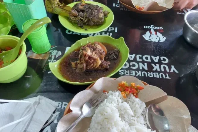makanan khas toraja utara
