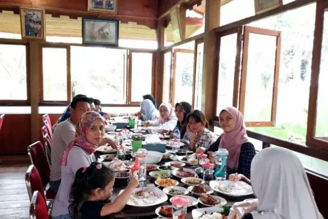 makanan khas tanah datar