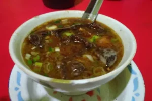 makanan khas mamuju tengah