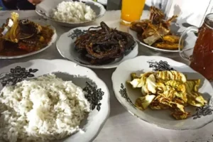 makanan khas metro