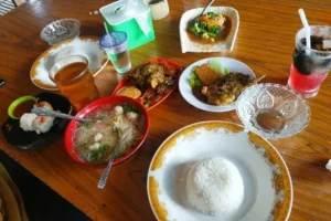 makanan khas tapak tuan