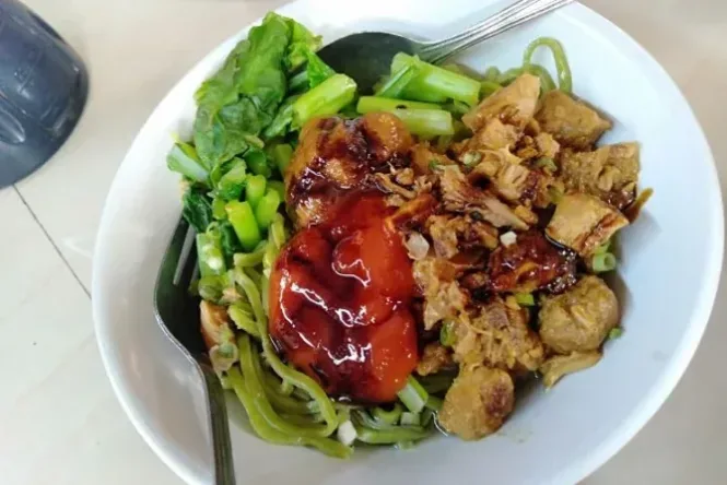 makanan khas tulang bawang barat